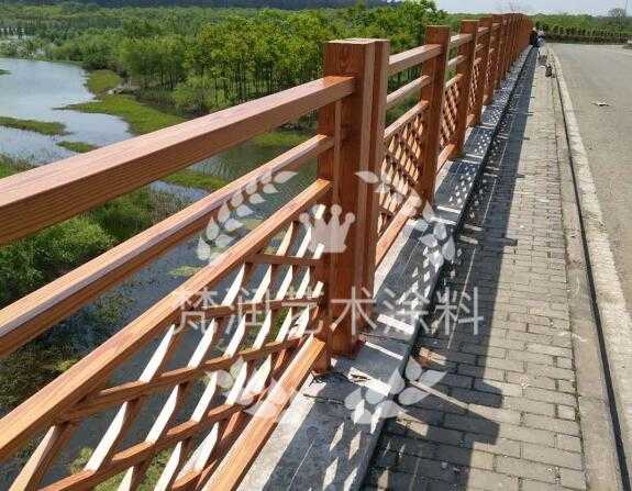 南京六合区桥梁栏杆木纹漆施工